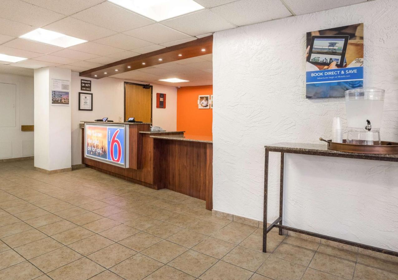 Motel 6-Prospect Heights, Il Экстерьер фото